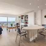Lets Holidays Sea Views On The * توسا ذي مار