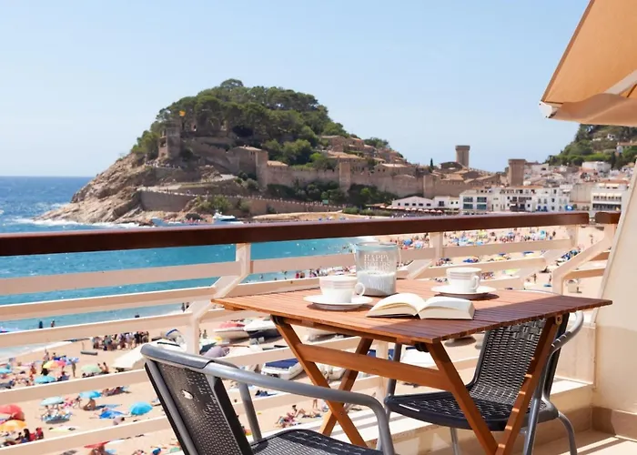 Apartment Lets Holidays Sea Views On The Tossa de Mar