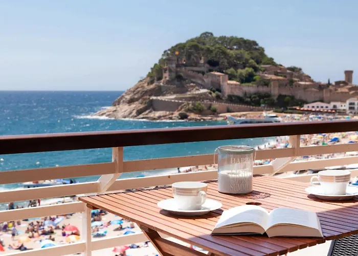 Lets Holidays Sea Views On The Διαμέρισμα