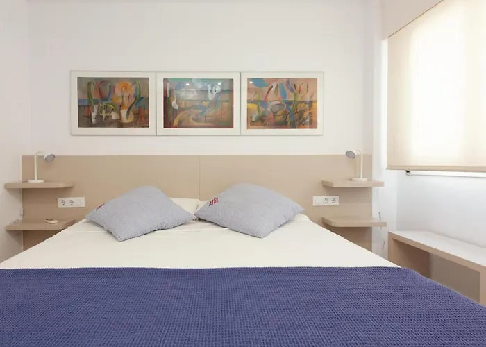 Apartment Lets Holidays Sea Views On The *