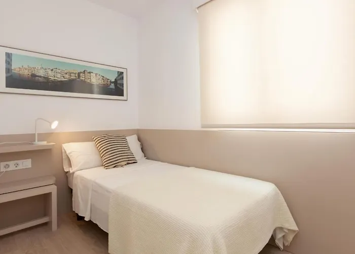 Διαμέρισμα Lets Holidays Sea Views On The *