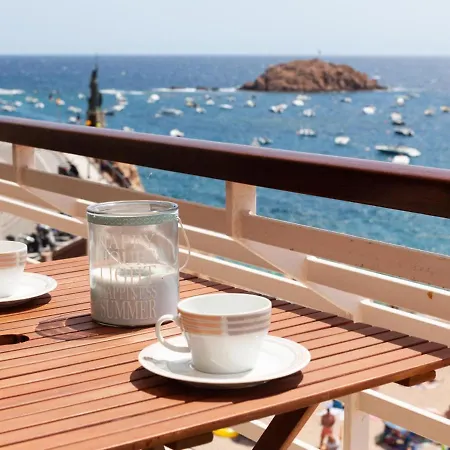 Lets Holidays Sea Views On The * 또사데마르