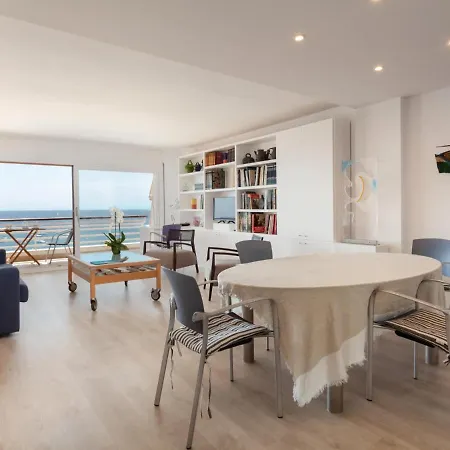 Lets Holidays Sea Views On The * 또사데마르